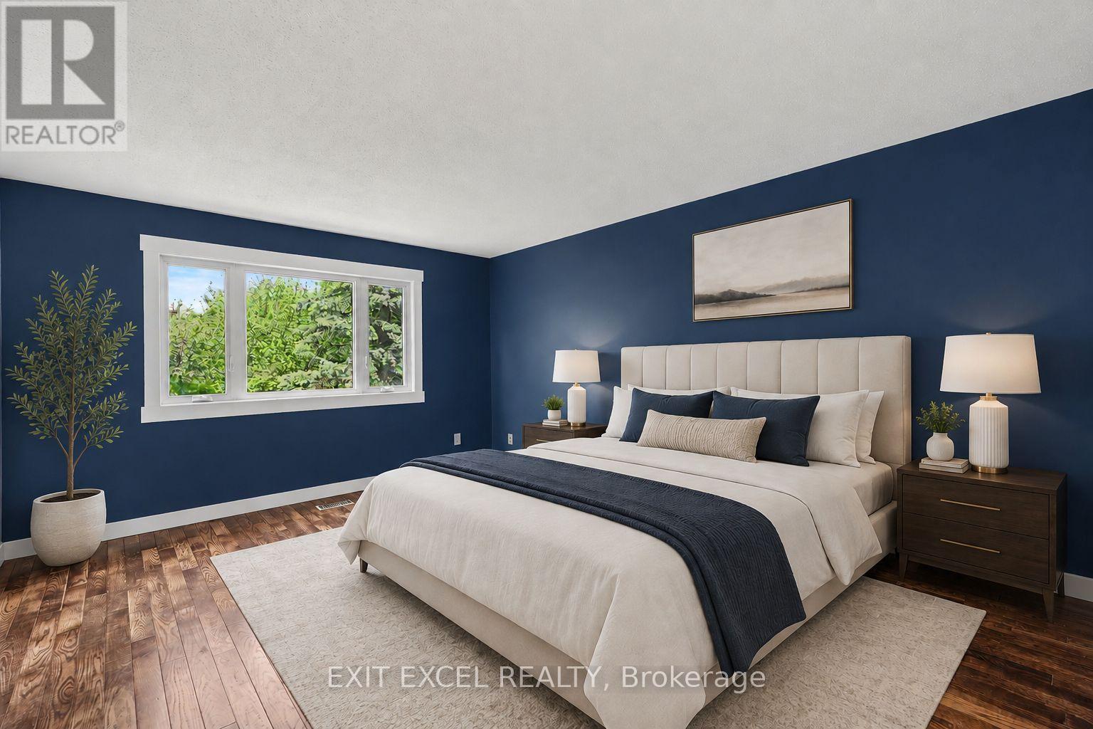 16 Lima Way, Ottawa, ON