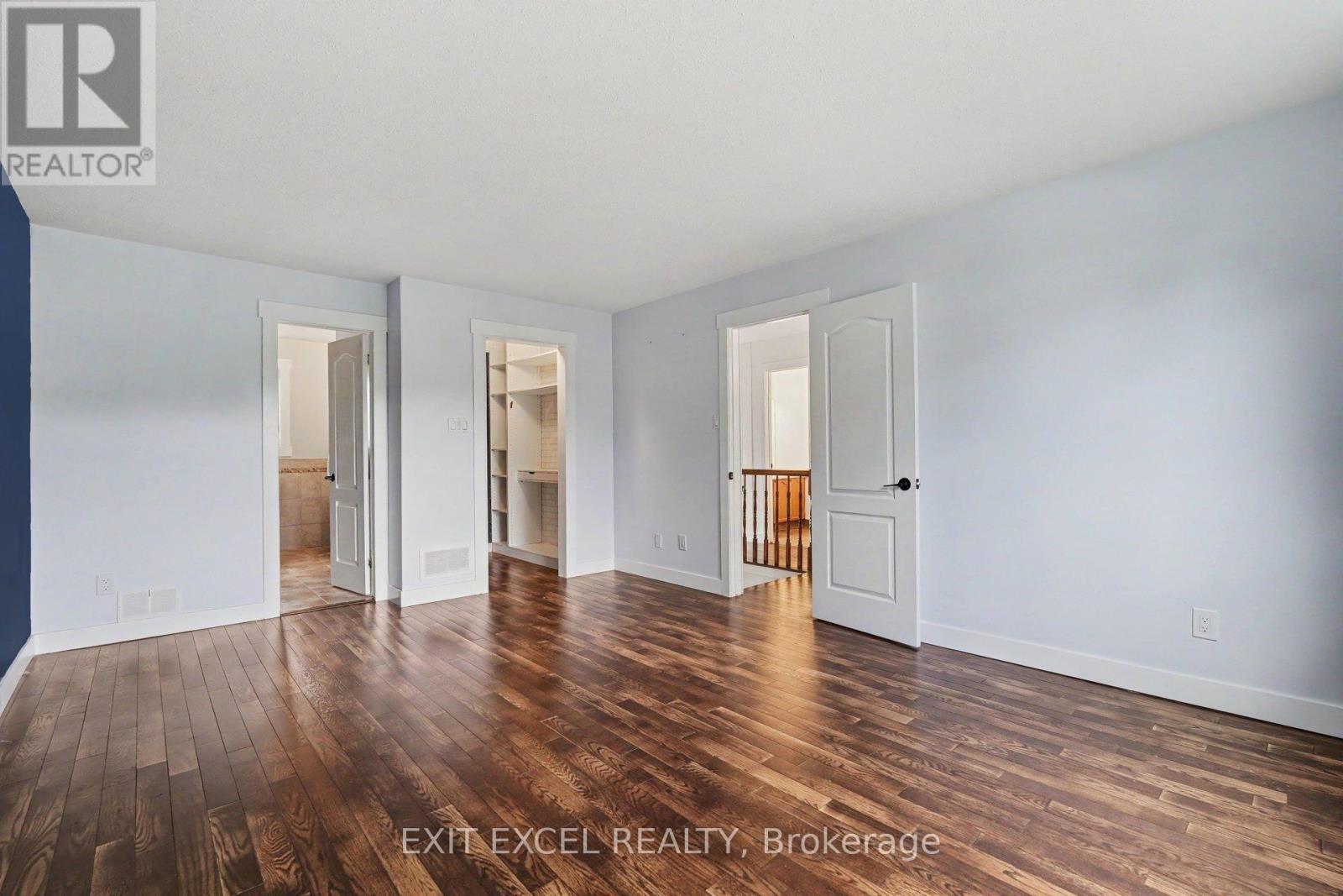 16 Lima Way, Ottawa, ON