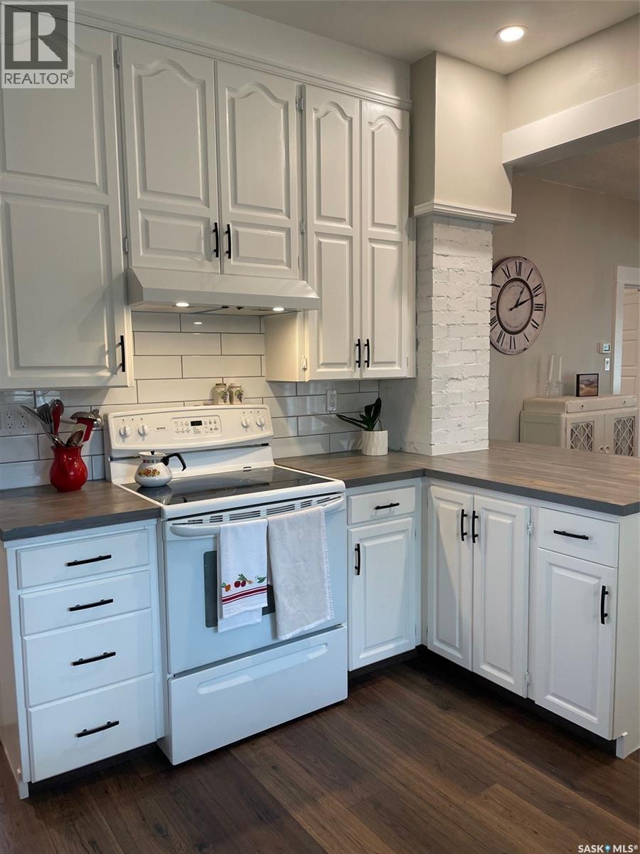 304 Brownlee Street, Herbert, SK