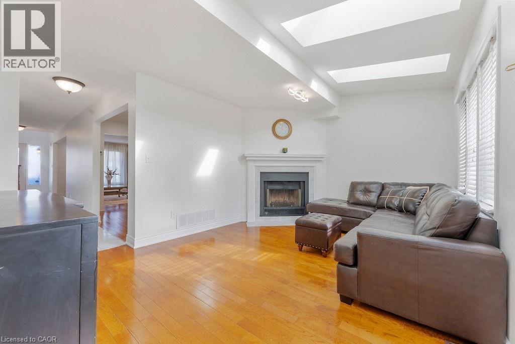 113 Greenshire Drive, Hamilton, ON