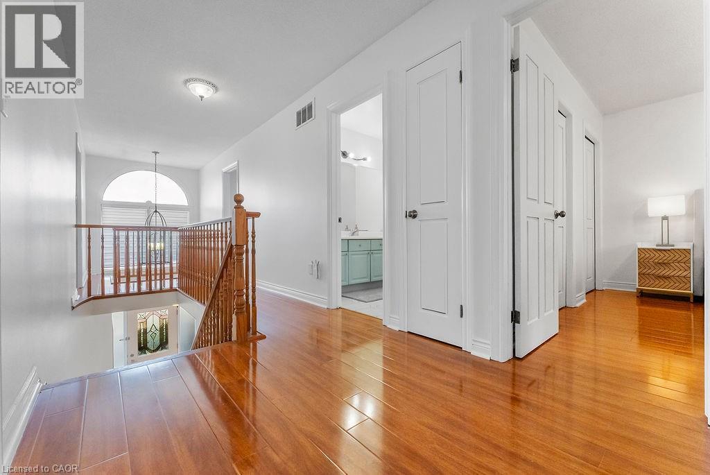 113 Greenshire Drive, Hamilton, ON