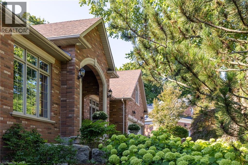 1285 Beaufort Drive, Burlington, ON