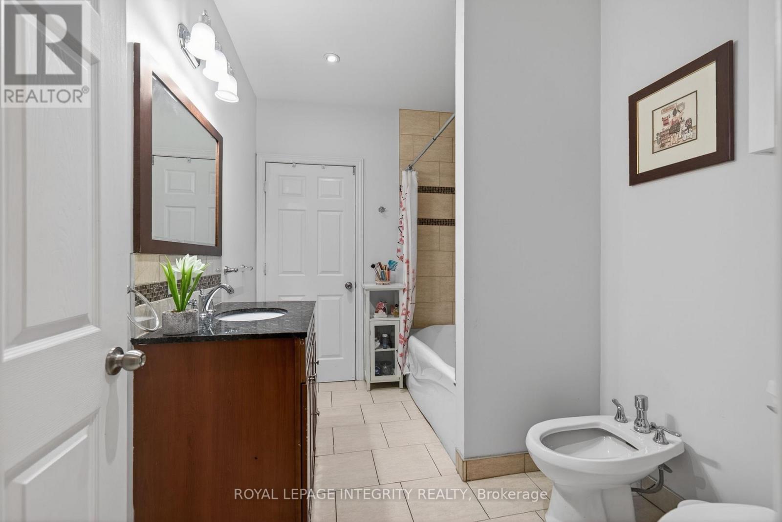 1409 Lepage Avenue, Ottawa, ON