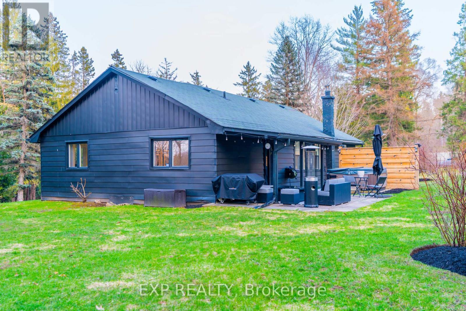 6092 Cedar Springs Road, Burlington, ON