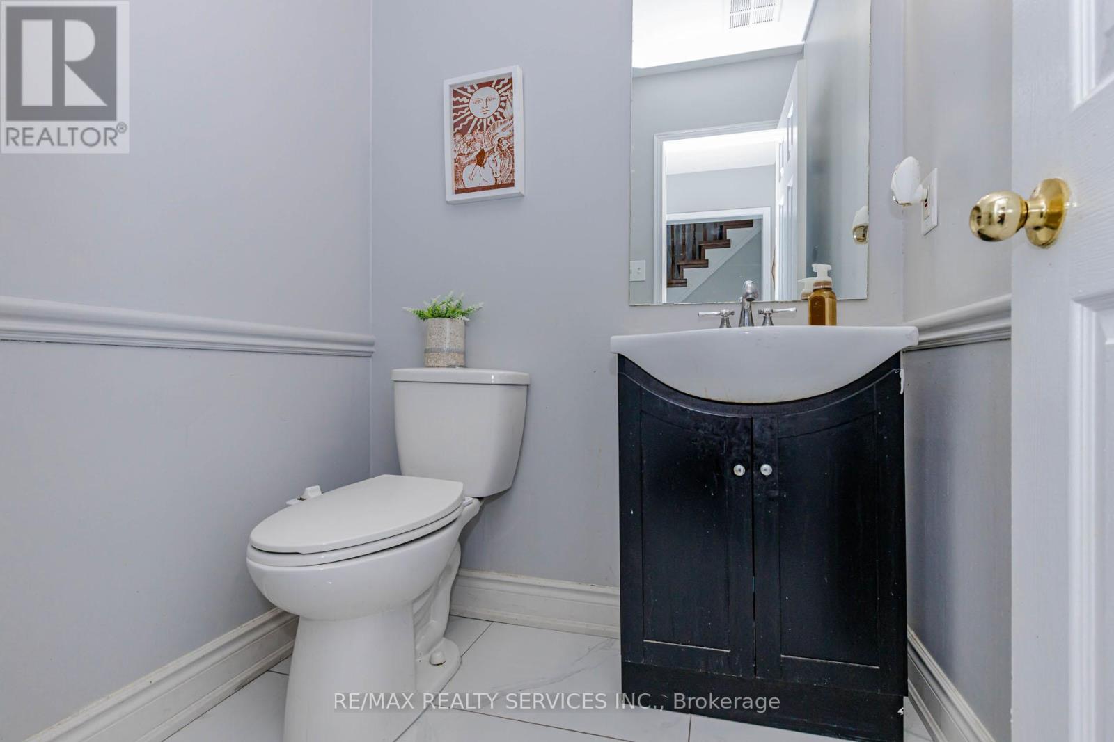 Powder Room - 1135 Bellarosa Lane, Mississauga, ON