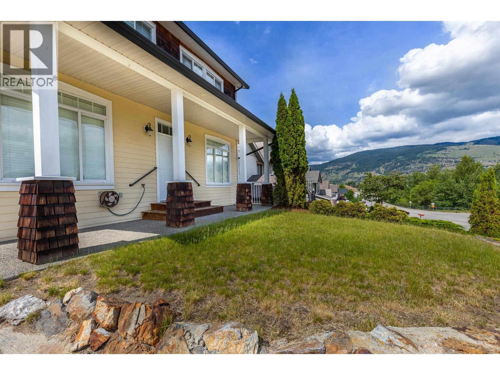 479 Middleton Way, Coldstream, BC - Outdoor With Deck Patio Veranda