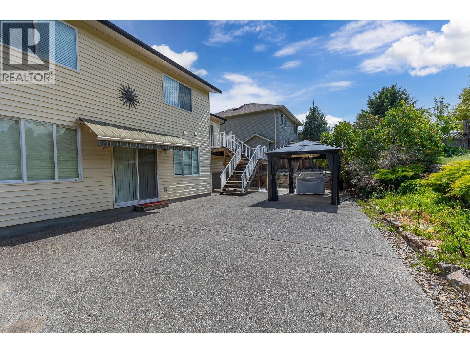 Back patio area - 479 Middleton Way, Coldstream, BC - Outdoor