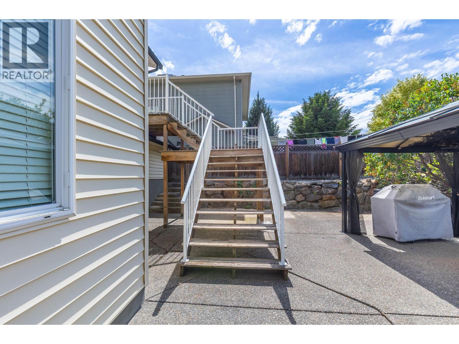 479 Middleton Way, Coldstream, BC - Outdoor