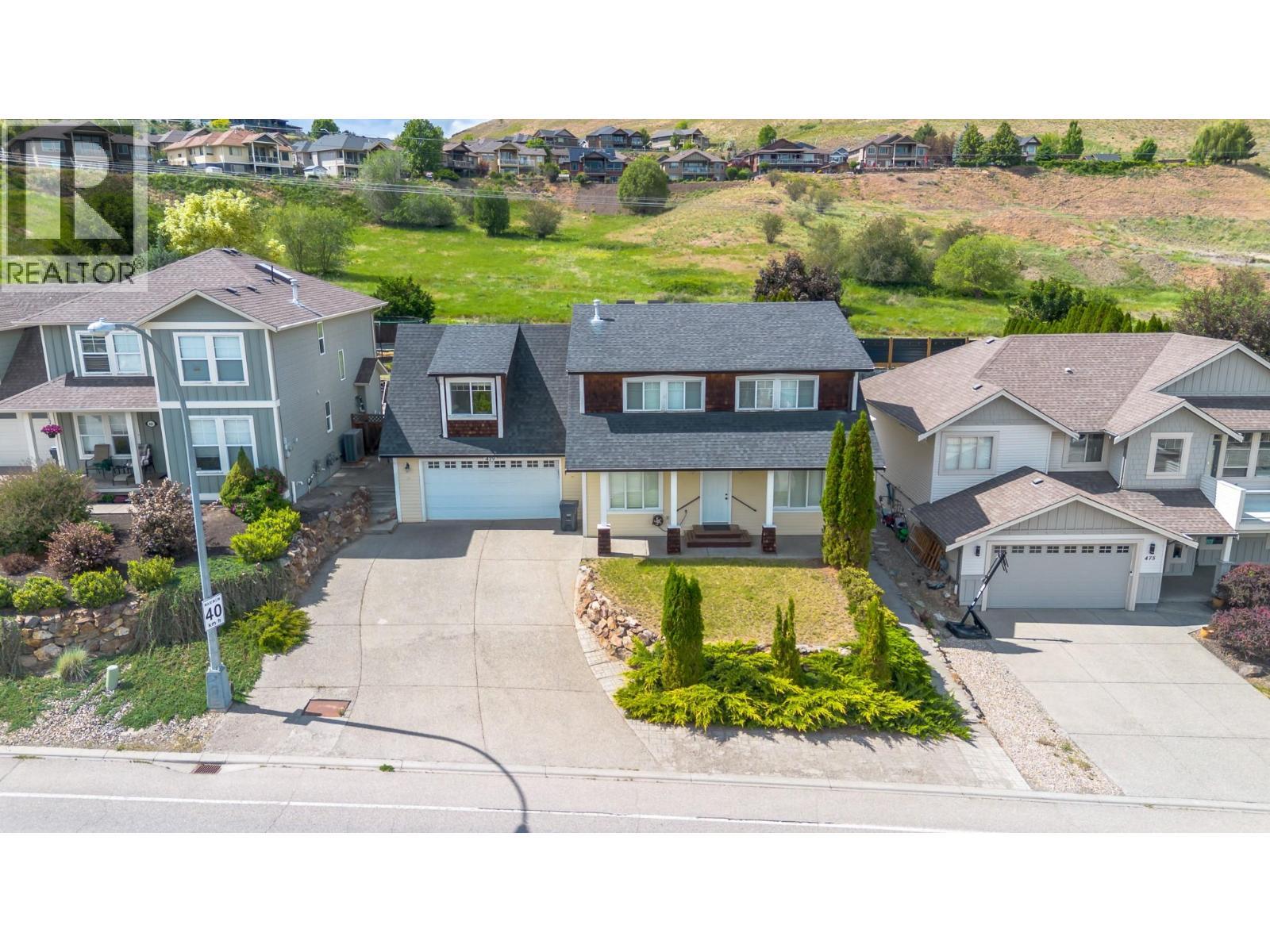 479 Middleton Way, Coldstream, BC - Outdoor With Facade