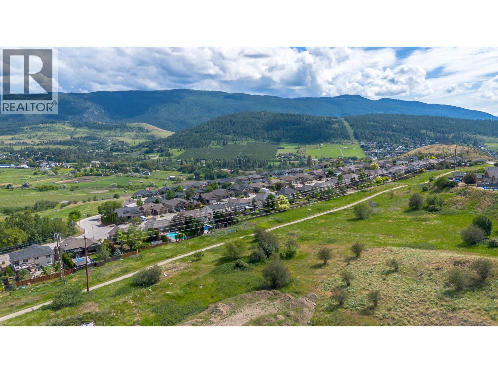479 Middleton Way, Coldstream, BC - Outdoor With View