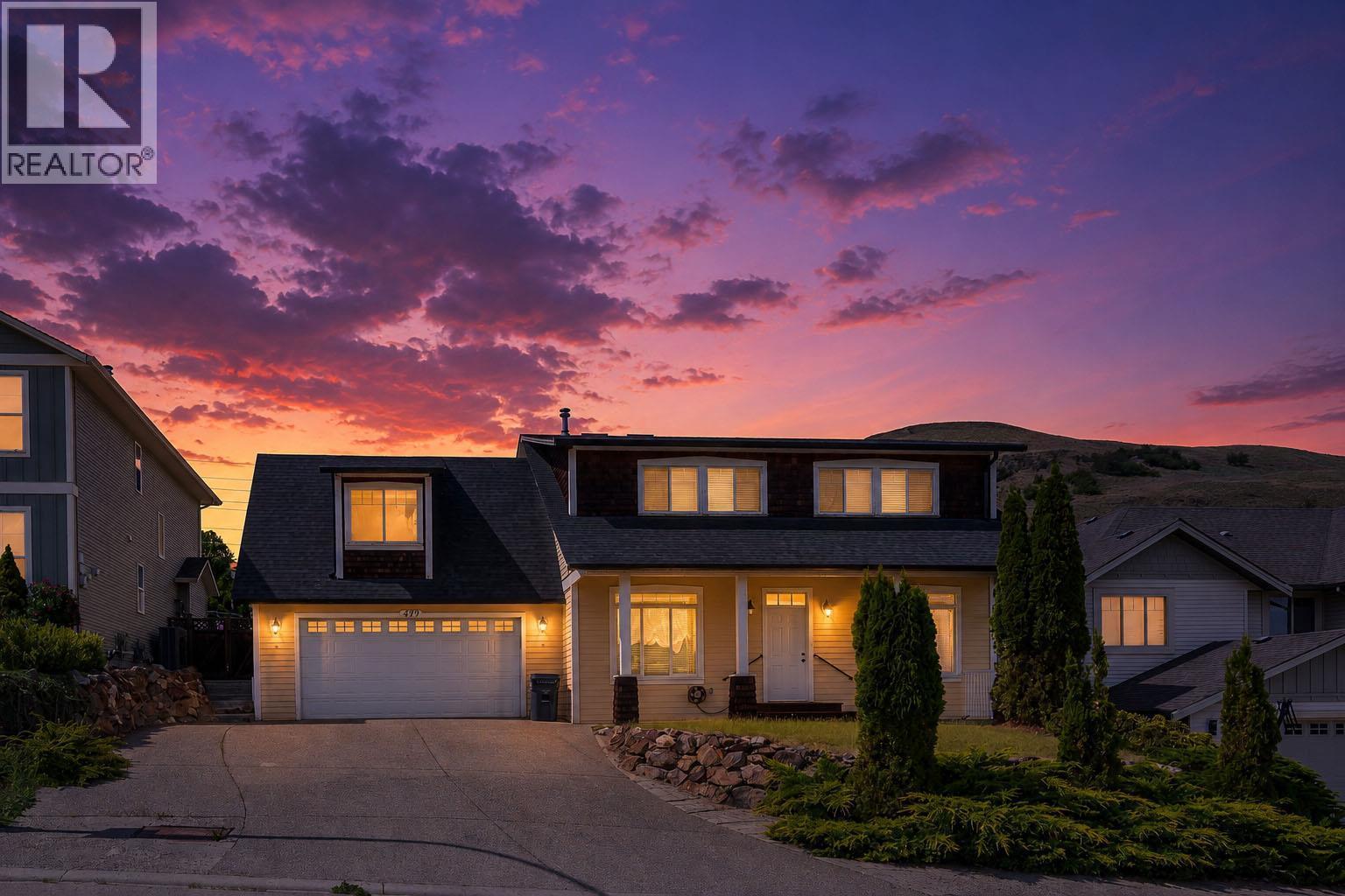 View at twilight - 479 Middleton Way, Coldstream, BC - Outdoor