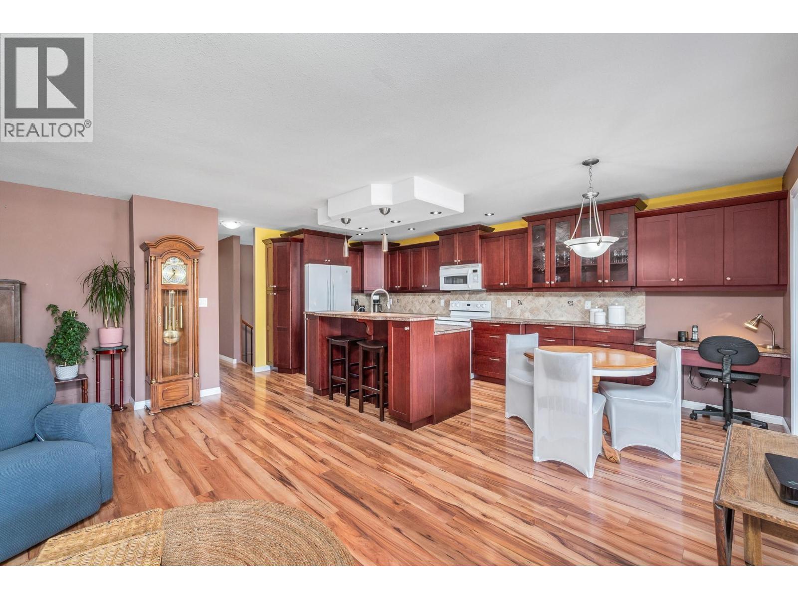 6777 Longacre Drive, Vernon, BC