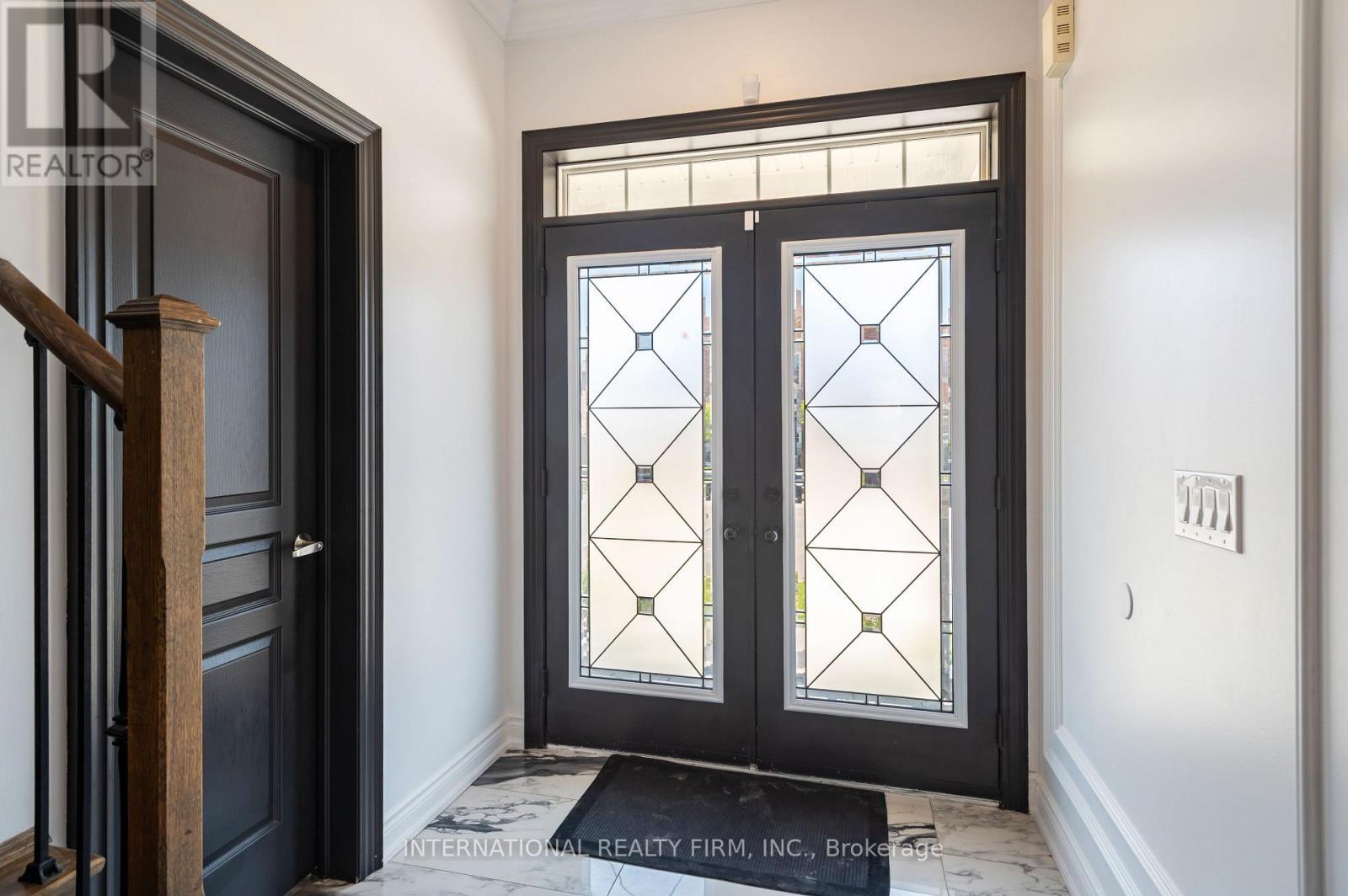 Foyer - 233 Etheridge Avenue, Milton, ON