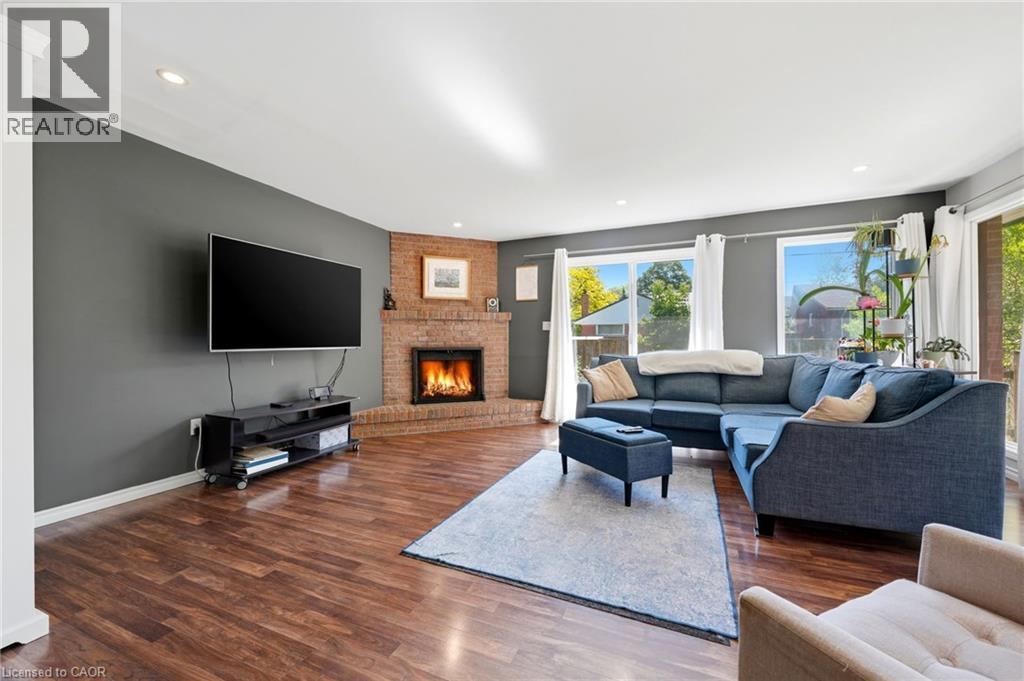 249 West 32Nd Street, Hamilton, ON