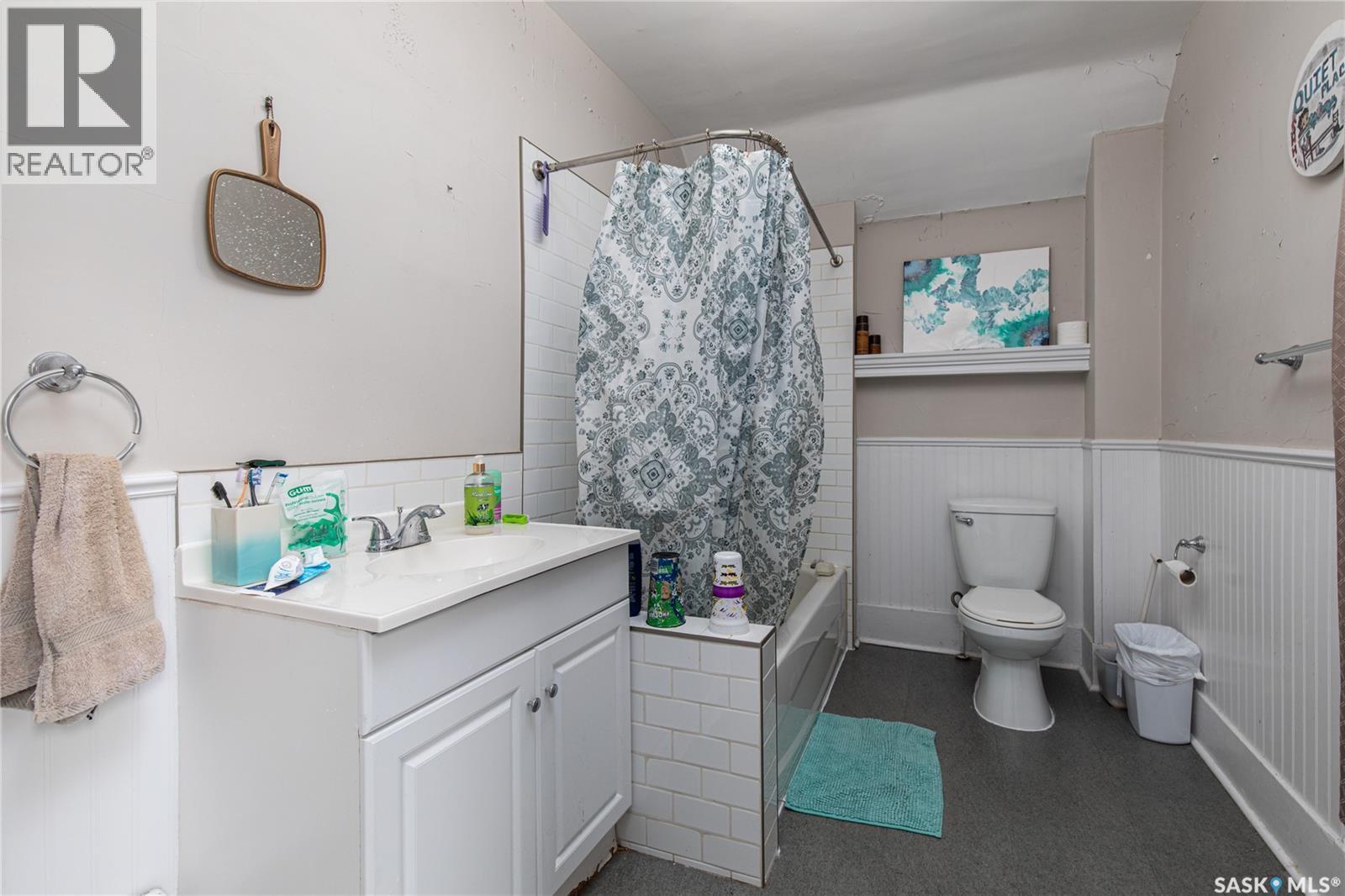1059 Willow Avenue, Moose Jaw, SK