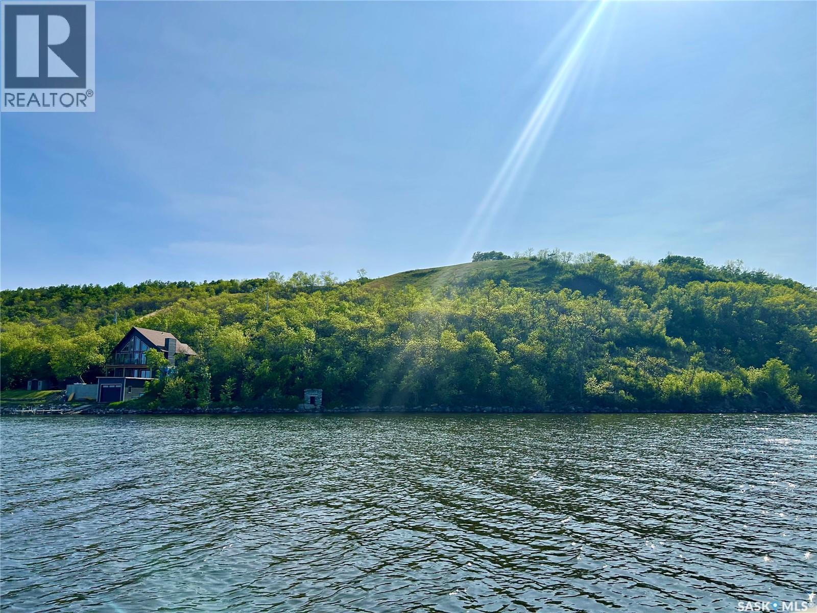 15 Villa Maria, Katepwa Beach, SK