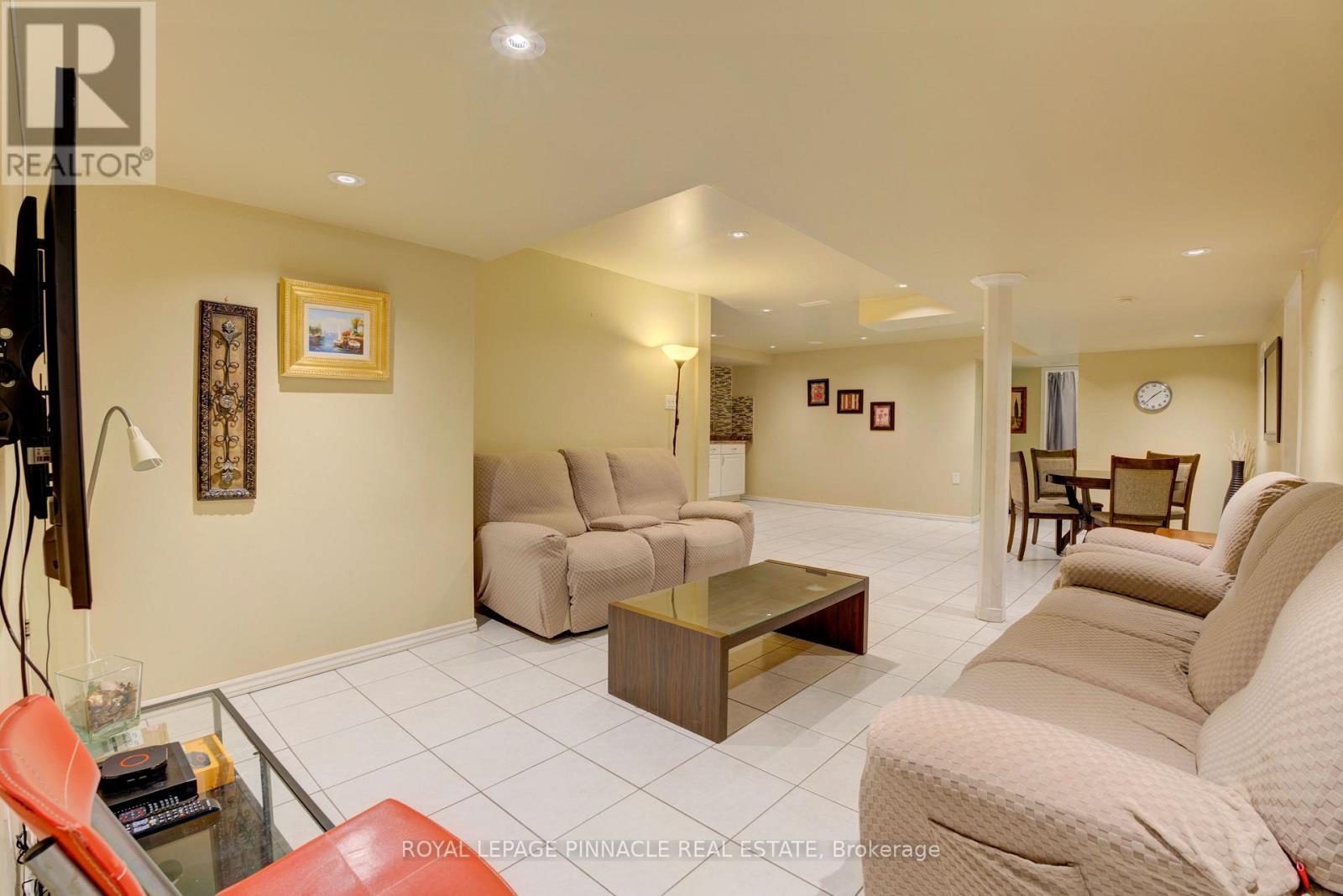 5921 Summerside Drive, Mississauga, ON