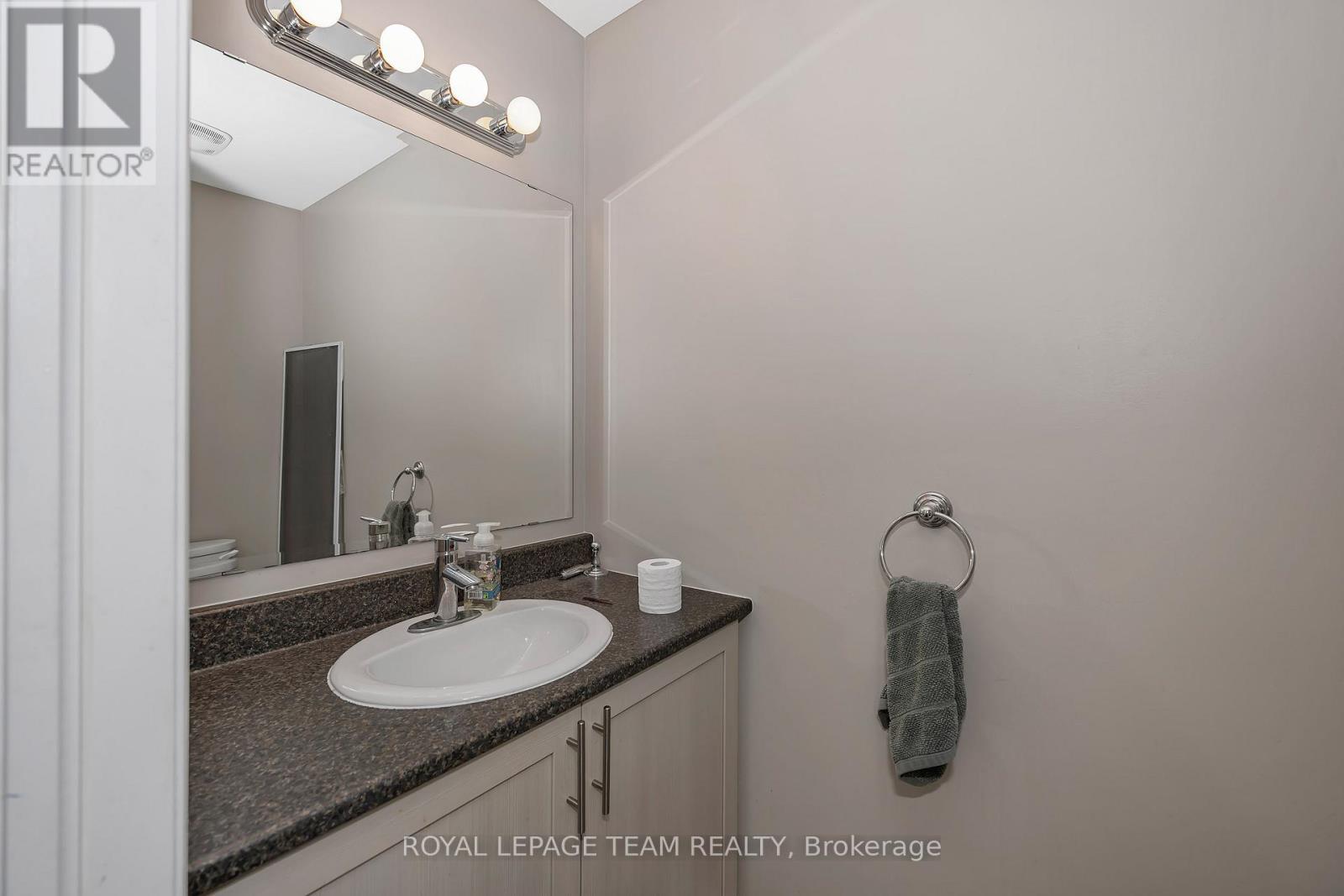 415 Arncliffe Avenue, Ottawa, ON