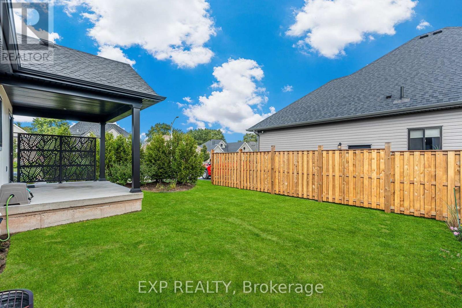 4242 Village Creek Drive, Fort Erie (Stevensville), ON