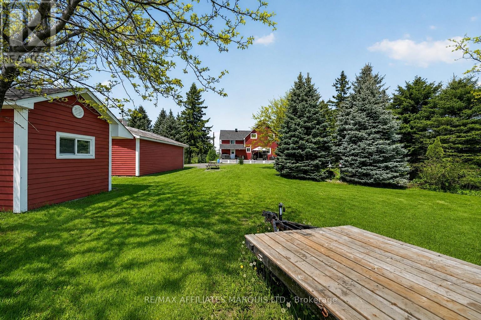1590 Cornwall Centre Road, Cornwall, ON