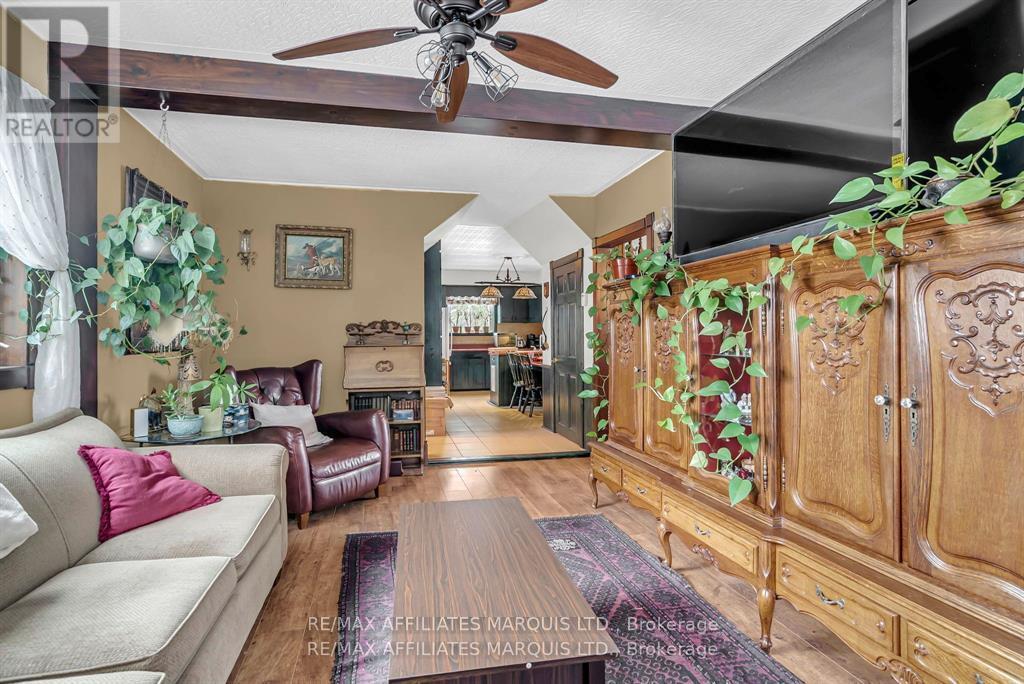 1590 Cornwall Centre Road, Cornwall, ON