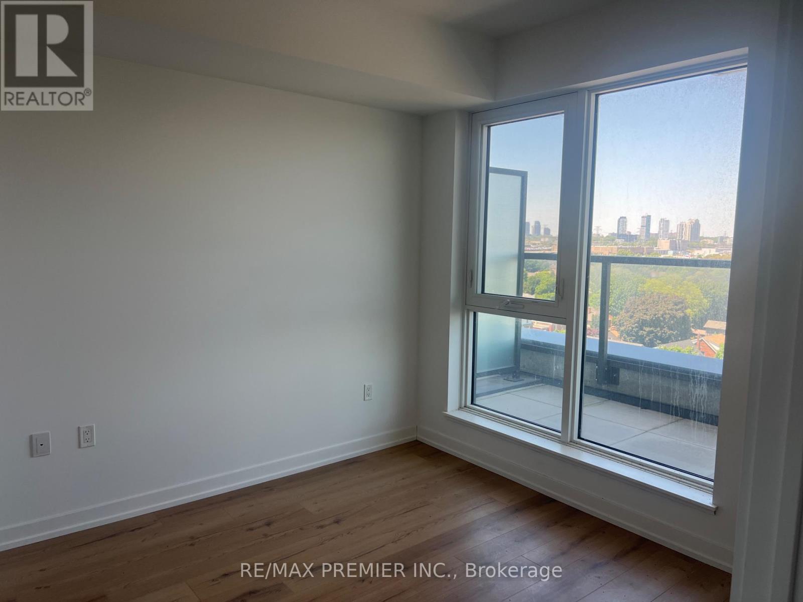903 - 1195 The Queensway, Toronto, ON