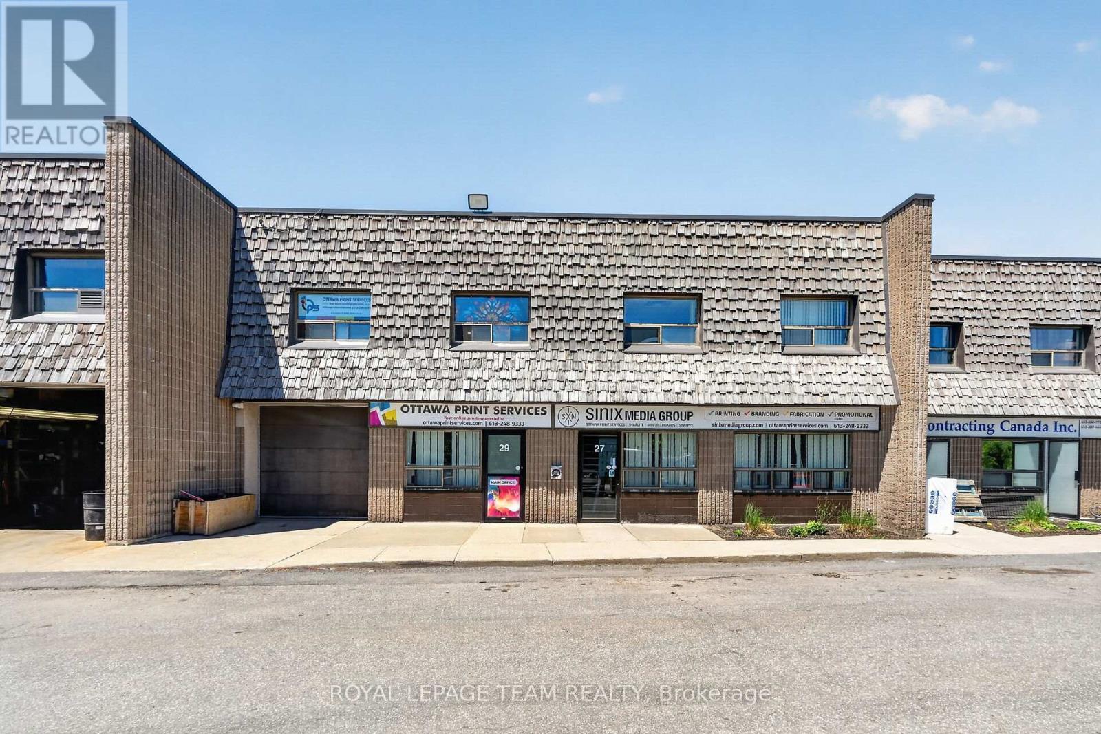 27&29 - 2100 Thurston Drive, Ottawa, ON