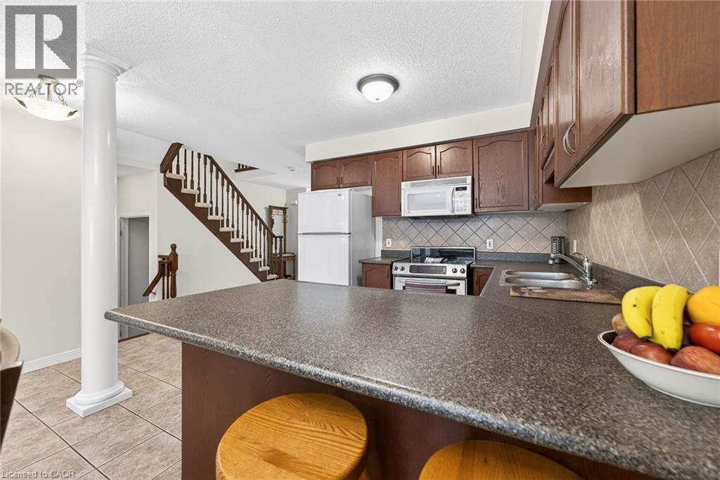 33 Willow Lane, Grimsby, ON