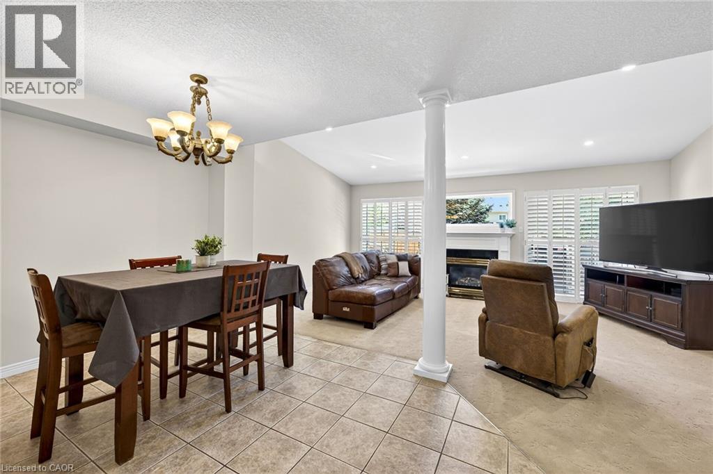 33 Willow Lane, Grimsby, ON