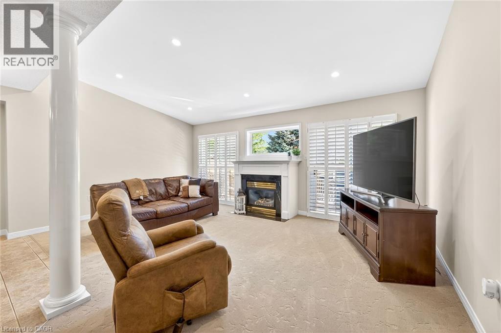 33 Willow Lane, Grimsby, ON