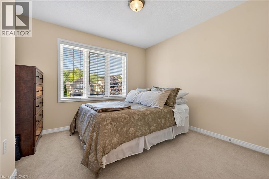 33 Willow Lane, Grimsby, ON