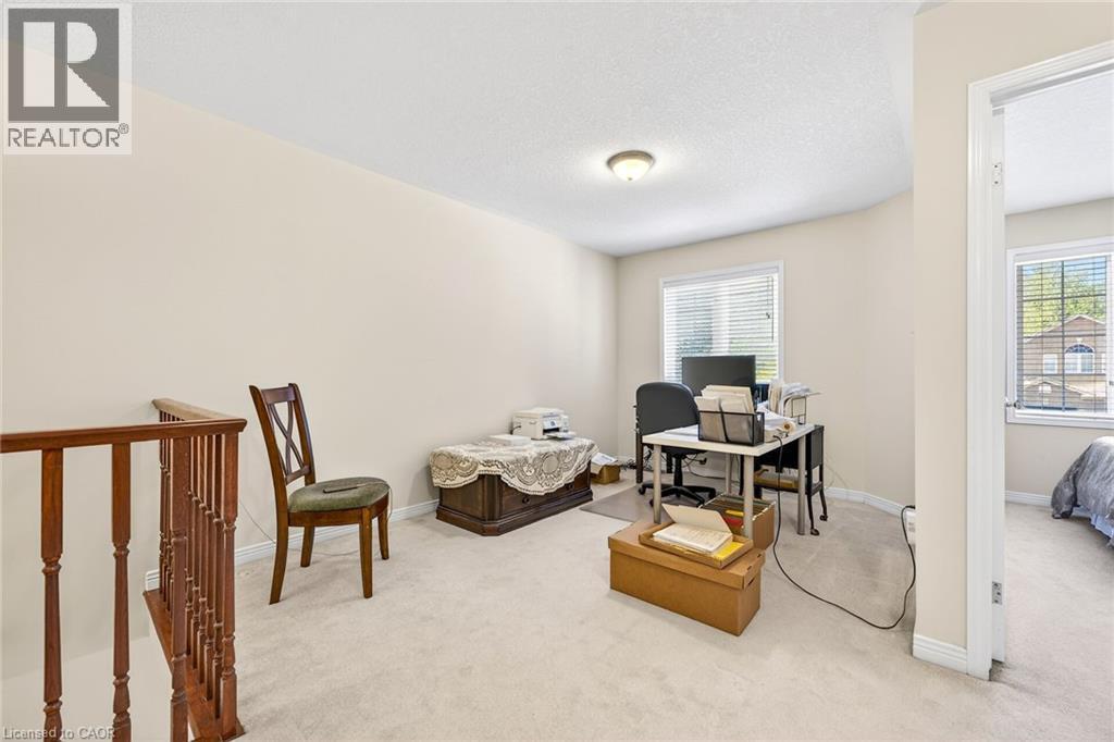 33 Willow Lane, Grimsby, ON