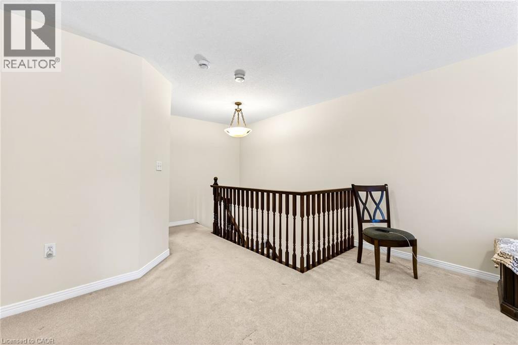 33 Willow Lane, Grimsby, ON