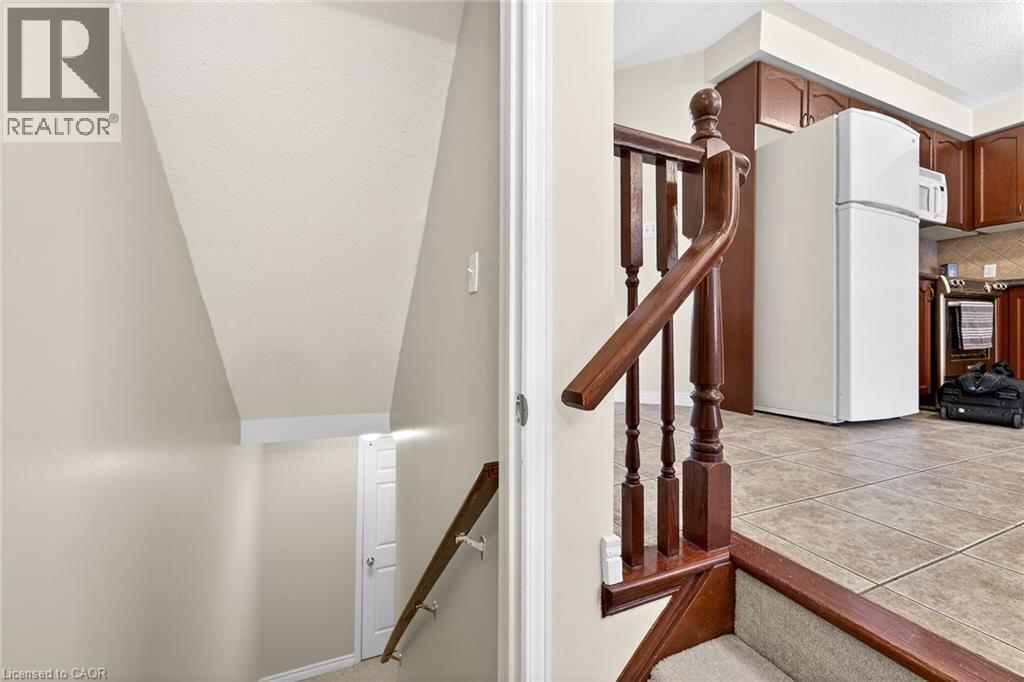 33 Willow Lane, Grimsby, ON