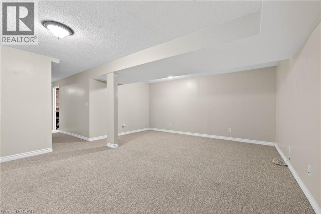 33 Willow Lane, Grimsby, ON