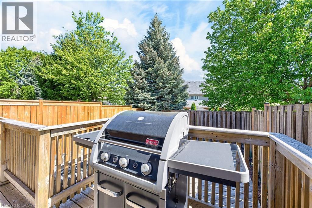 33 Willow Lane, Grimsby, ON