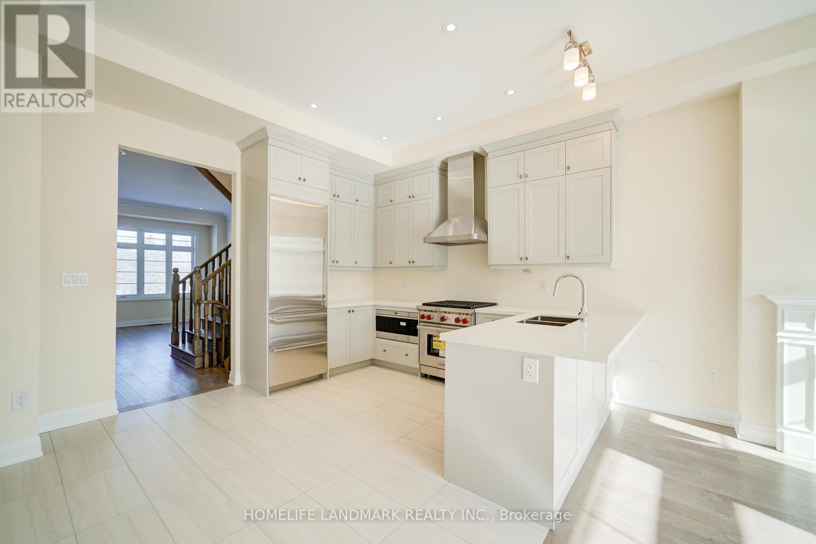 4285 Major Mackenzie Drive E, Markham, ON