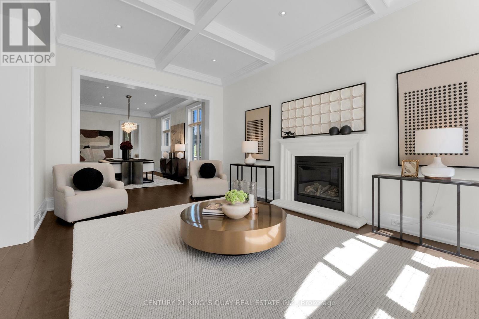 32 Hogan Court, King, ON