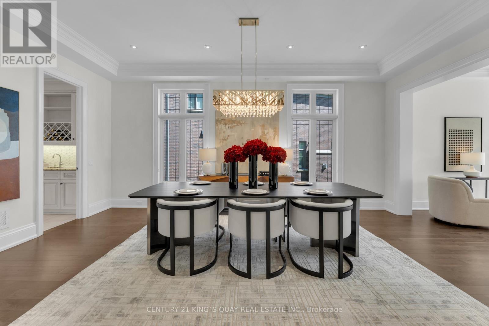 32 Hogan Court, King, ON