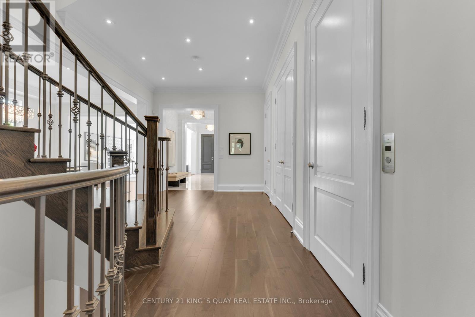32 Hogan Court, King, ON