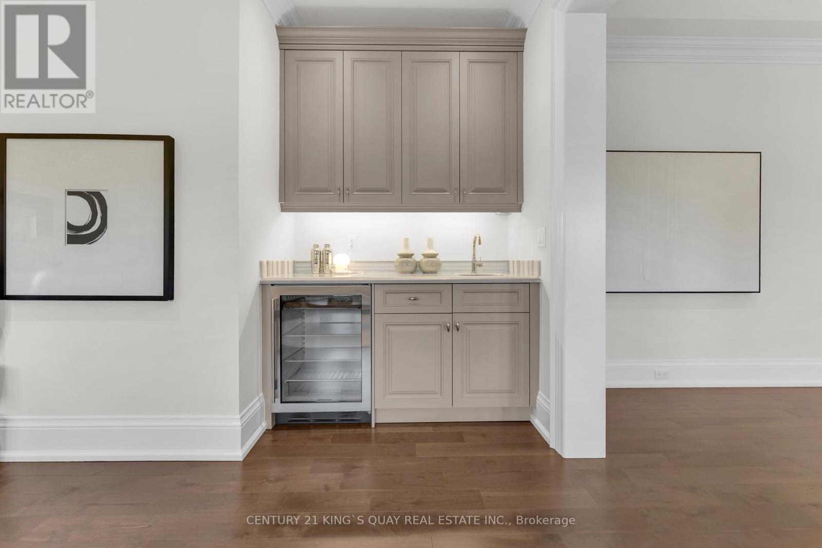 32 Hogan Court, King, ON