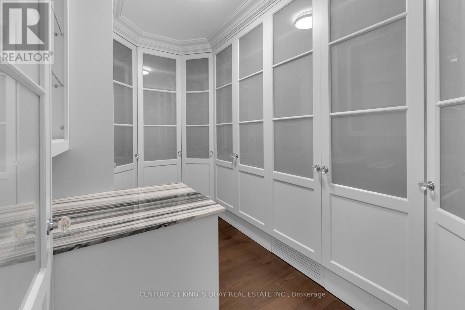 32 Hogan Court, King, ON