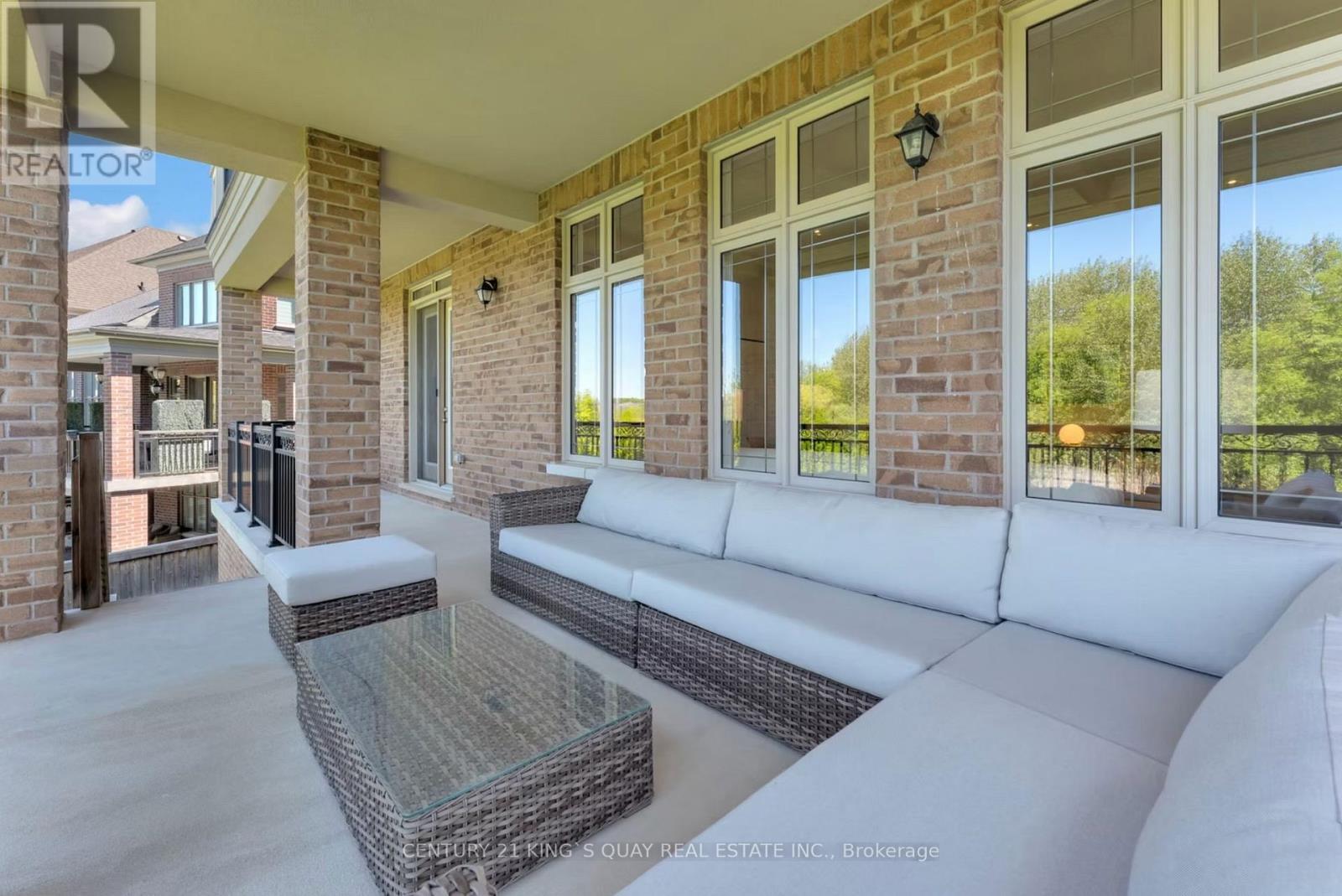 32 Hogan Court, King, ON