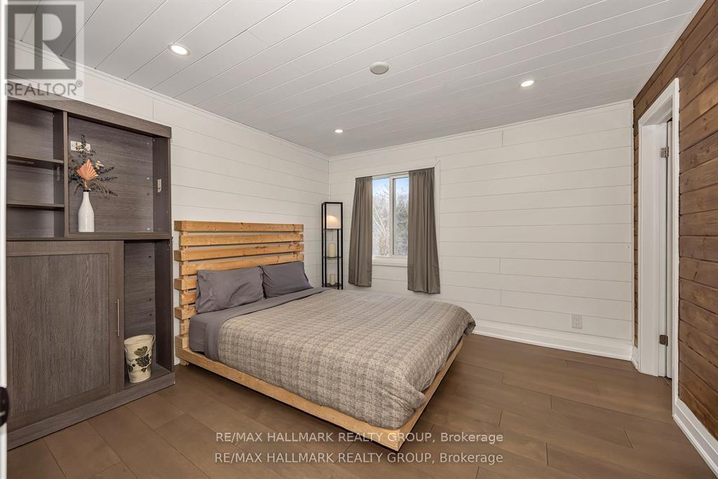2294 Myers Cave Road, Frontenac (Frontenac North), ON