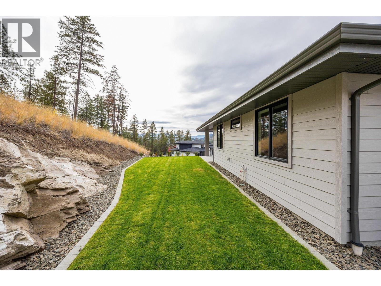 1437 April Springs Court, Kelowna, BC - Outdoor With Exterior
