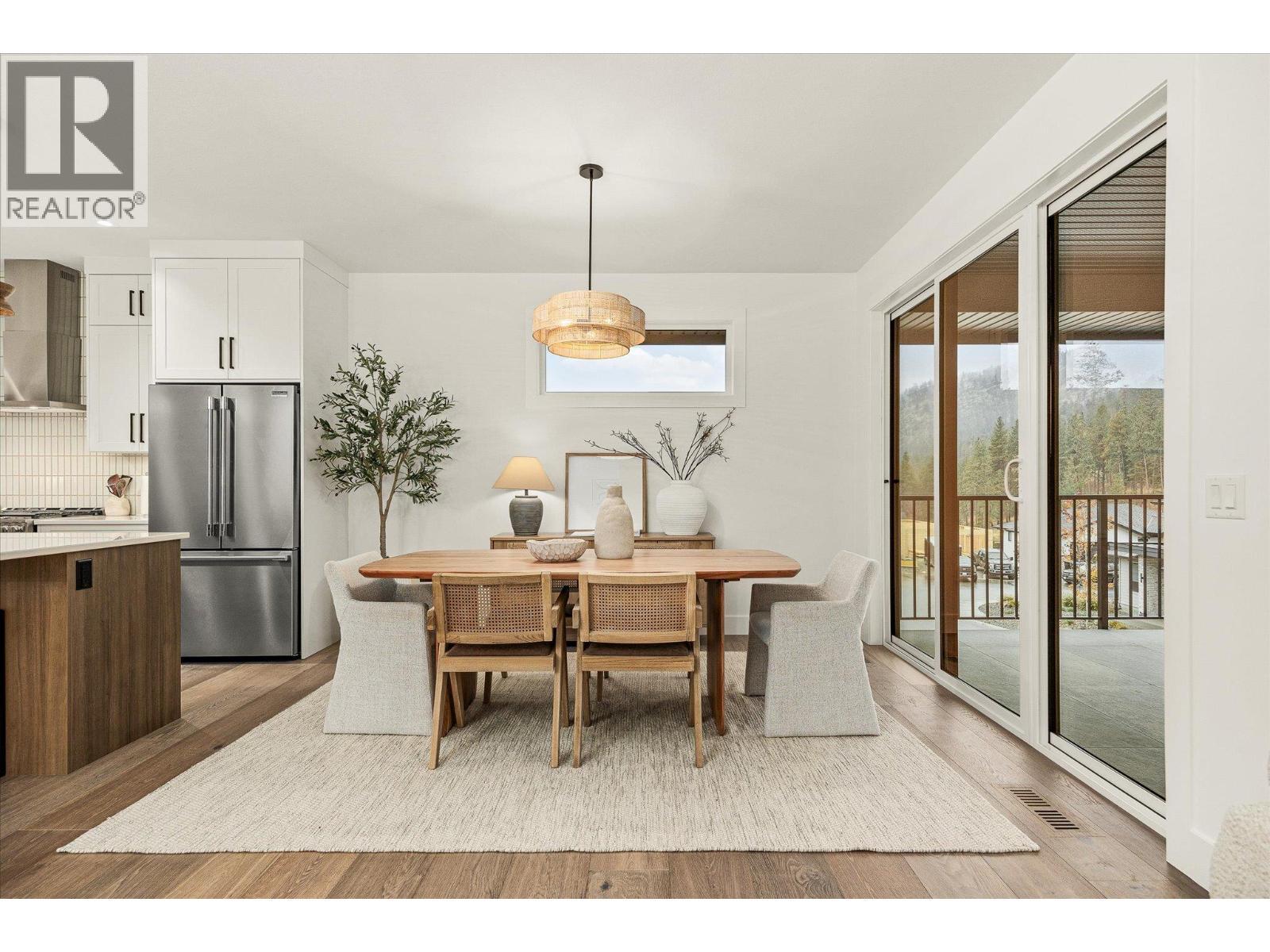 1437 April Springs Court, Kelowna, BC - Indoor