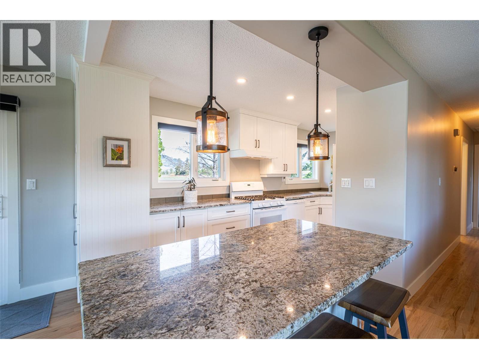 201 Mail Road, Kelowna, BC