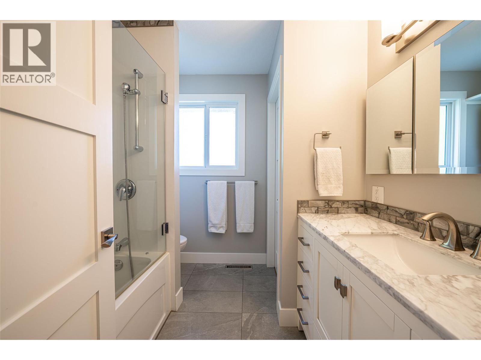 201 Mail Road, Kelowna, BC