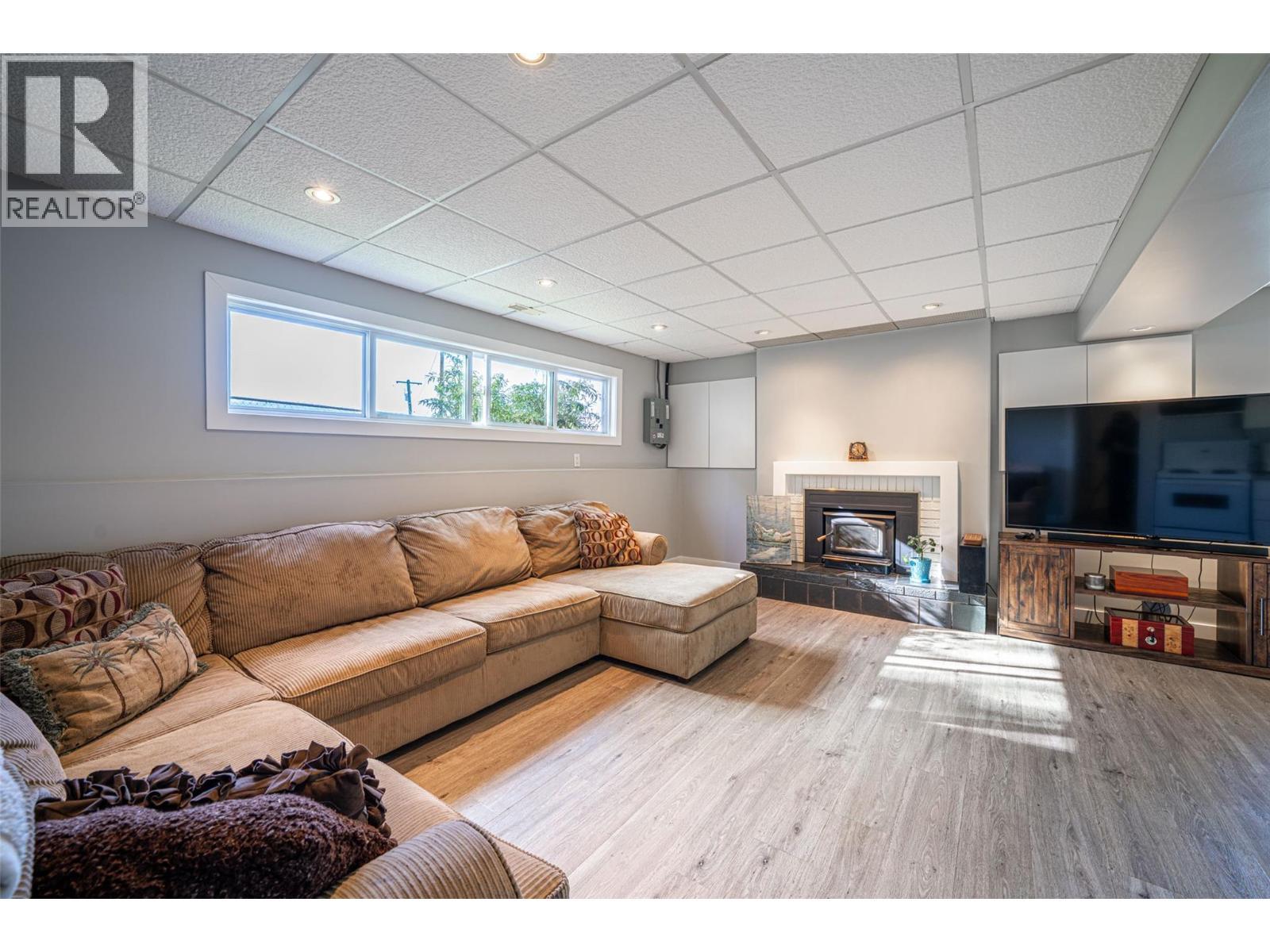 201 Mail Road, Kelowna, BC
