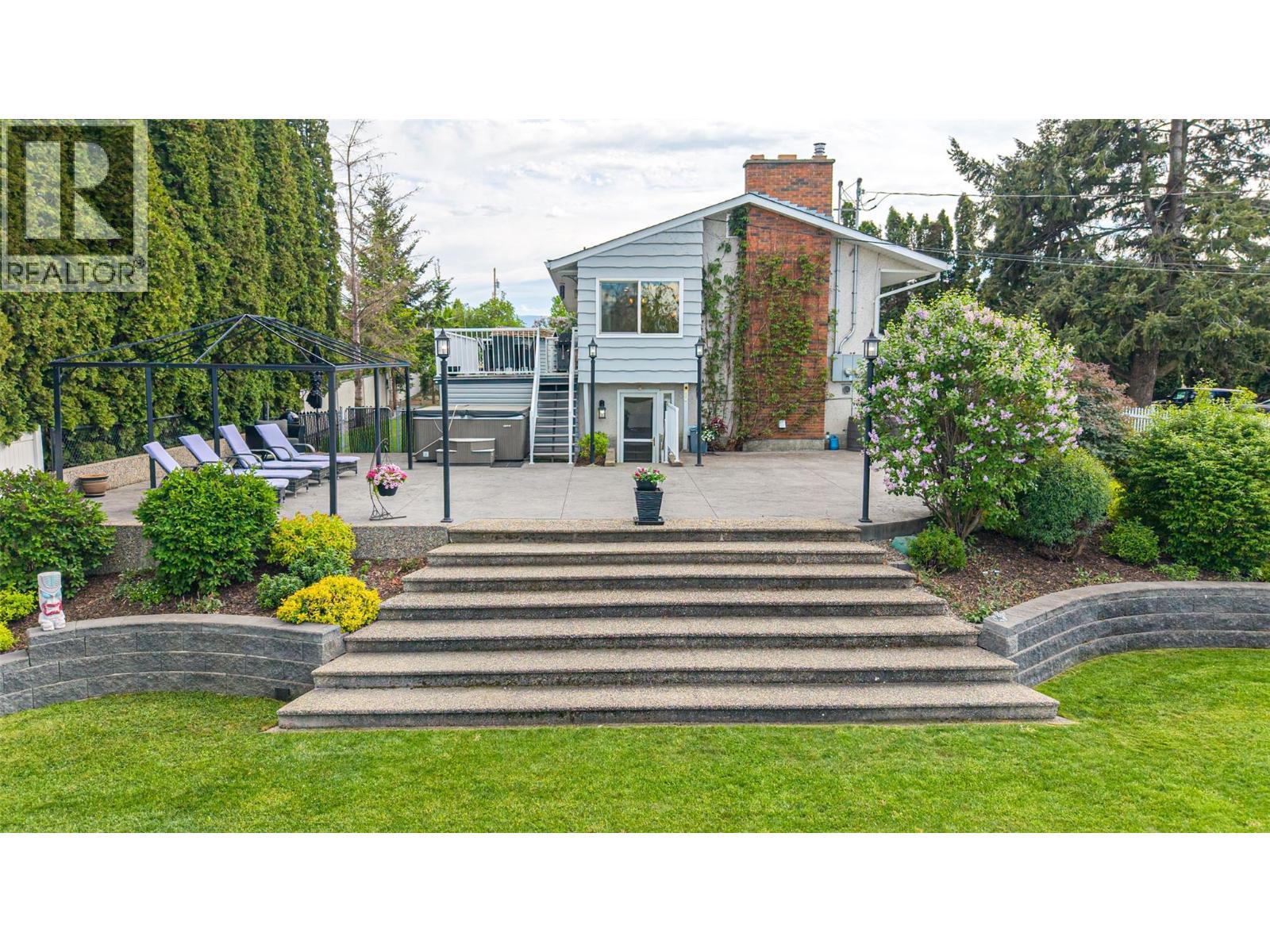 201 Mail Road, Kelowna, BC